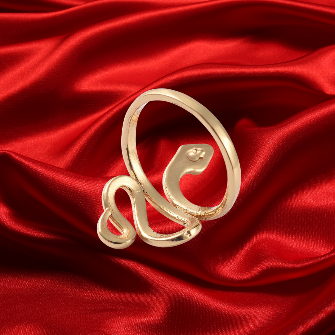 Snake eena grass ring